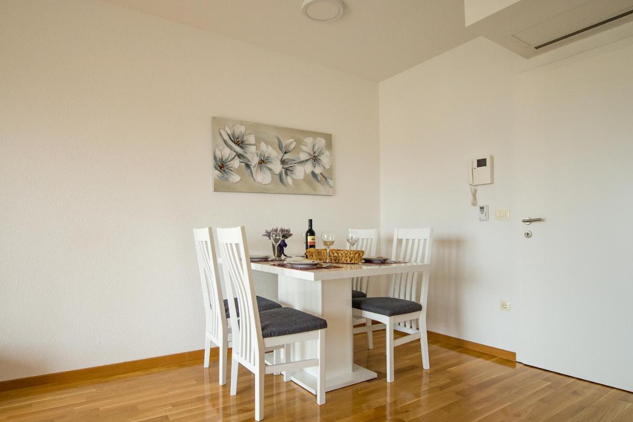 Apartments Mattea Makarska Exterior foto