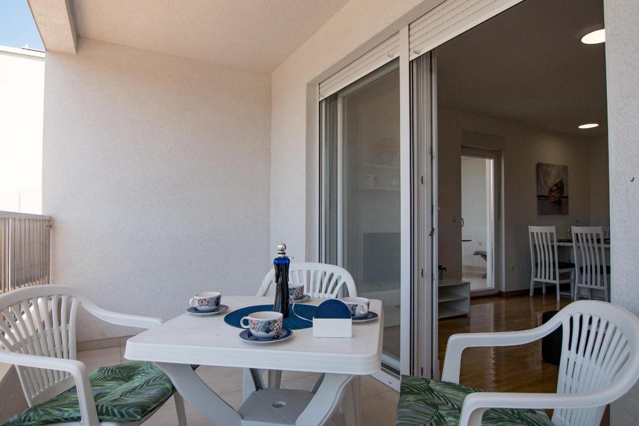 Apartments Mattea Makarska Exterior foto